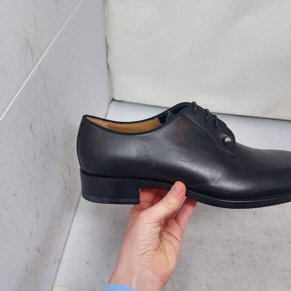 Christian Louboutin Black Chambeliss Leather Oxford Shoe - Picture 11 of 12